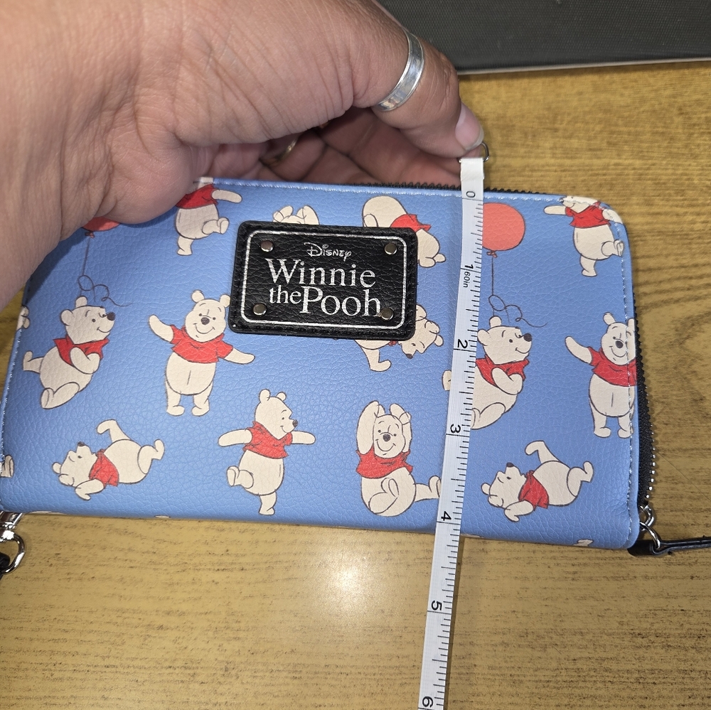 Disney Winnie the Pooh Blue Wallet - Picture 4 of 7